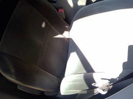 2005 TOYOTA COROLLA, SILVER, CE, 1.8L AT    Z26267